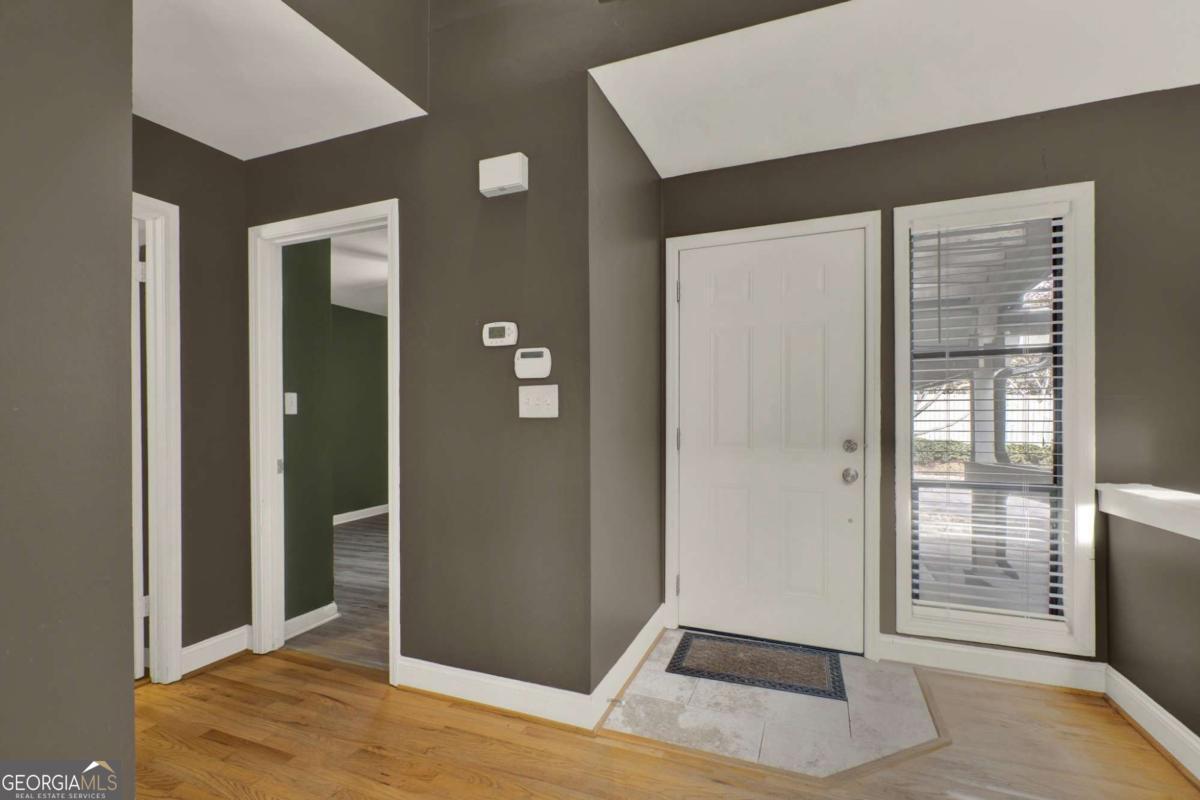 4962 N Ellipse Marietta GA 30068