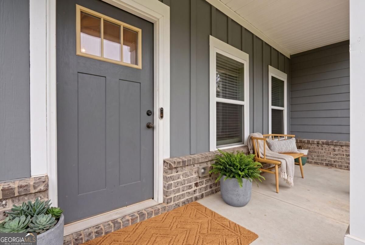 223 Manor Drive Hull GA 30646
