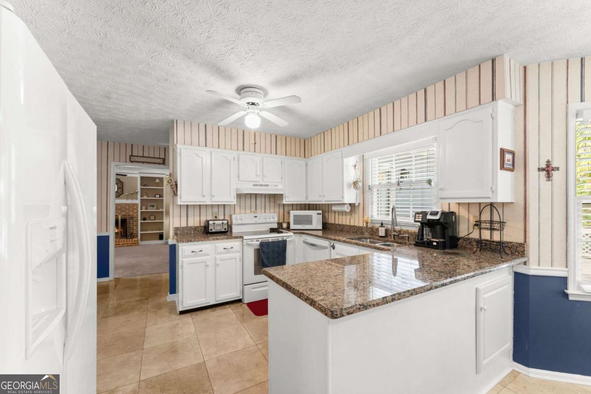 1087 Spring Mill Drive SW Lilburn GA 30047