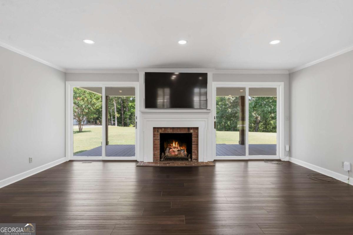 390 Dedrick Road Mcintyre GA 31054