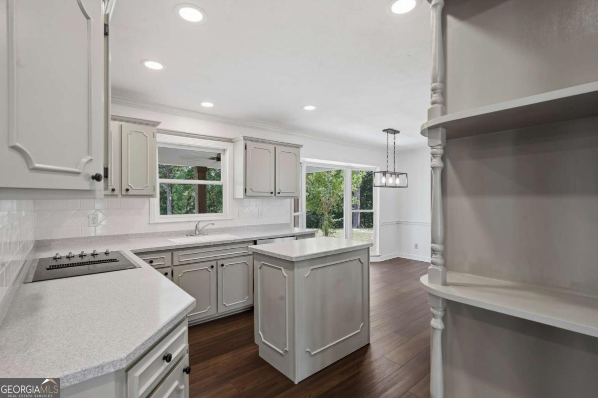 390 Dedrick Road Mcintyre GA 31054