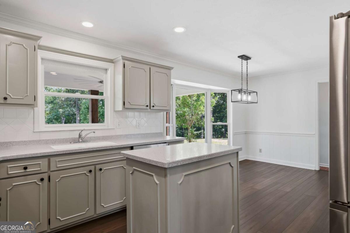 390 Dedrick Road Mcintyre GA 31054