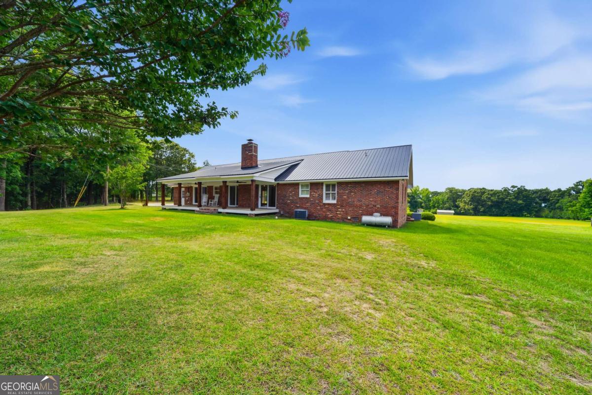 390 Dedrick Road Mcintyre GA 31054