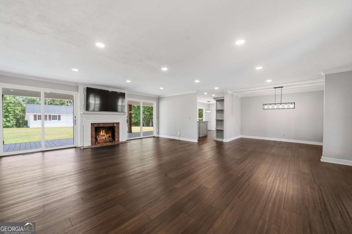 390 Dedrick Road Mcintyre GA 31054