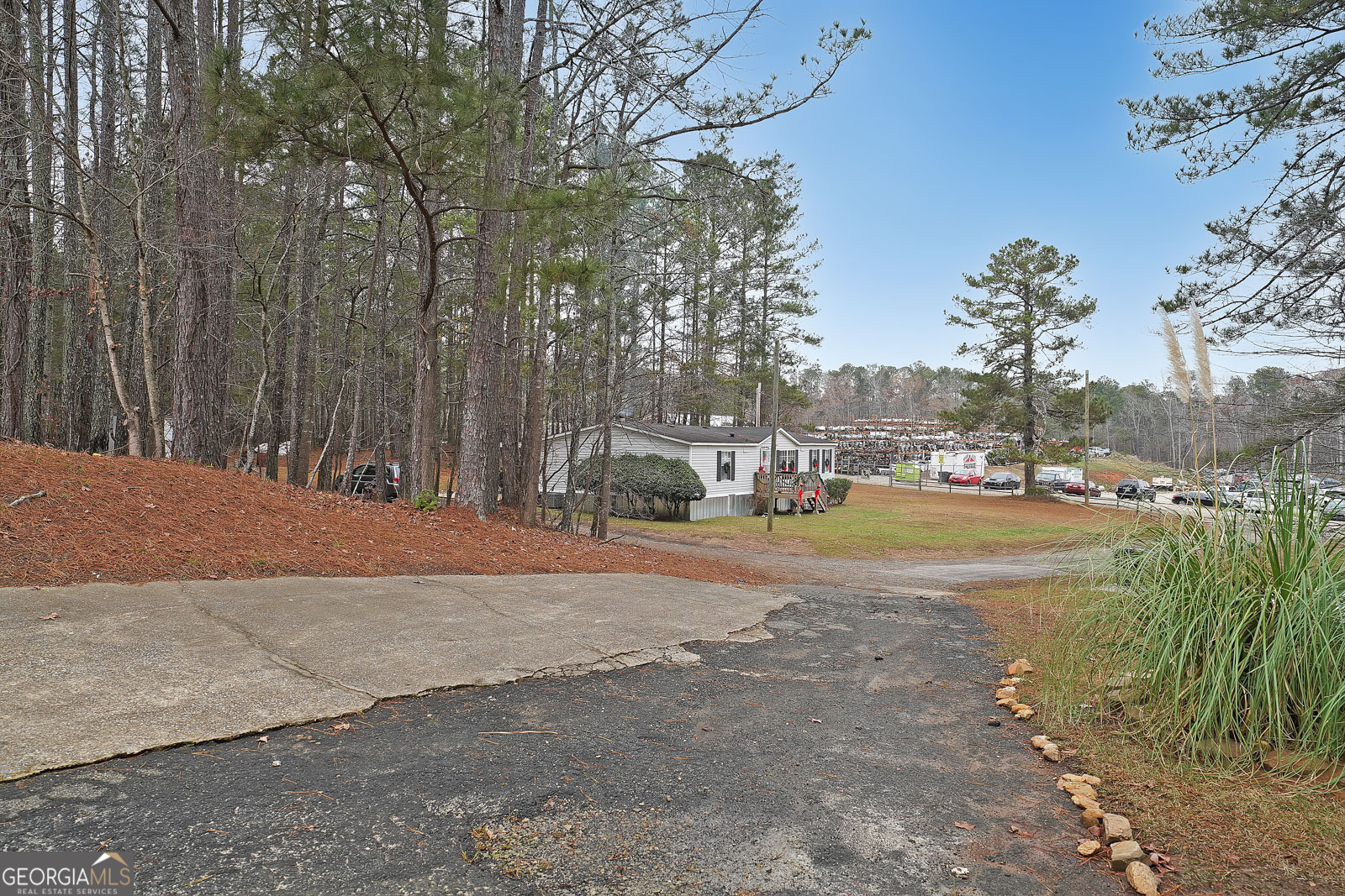 1827 Poplar Springs Road Hiram GA 30141