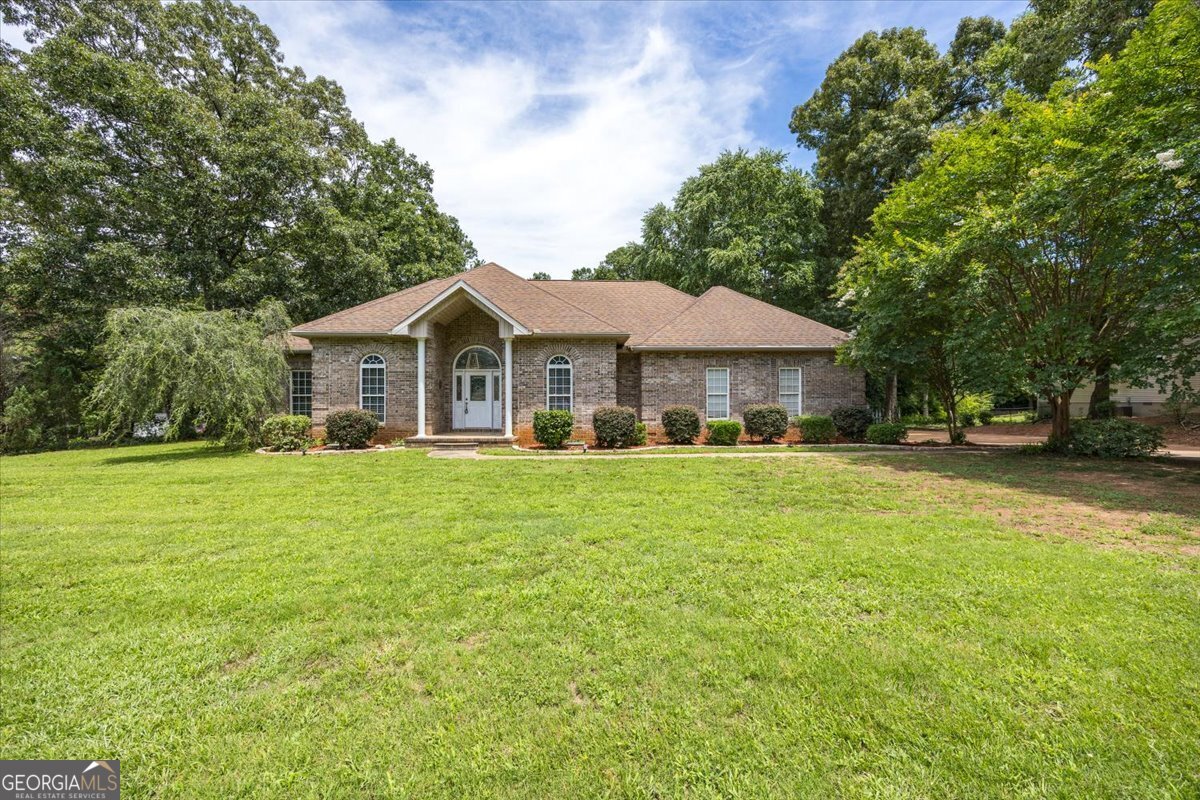 156 Henry Drive Gray GA 31032