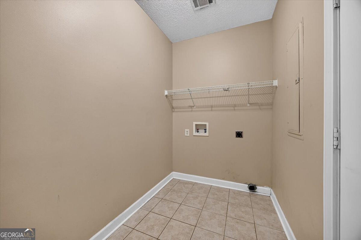156 Henry Drive Gray GA 31032