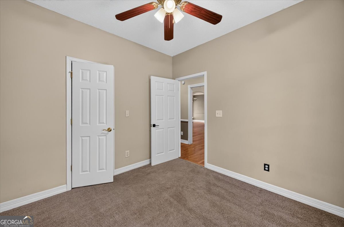 156 Henry Drive Gray GA 31032