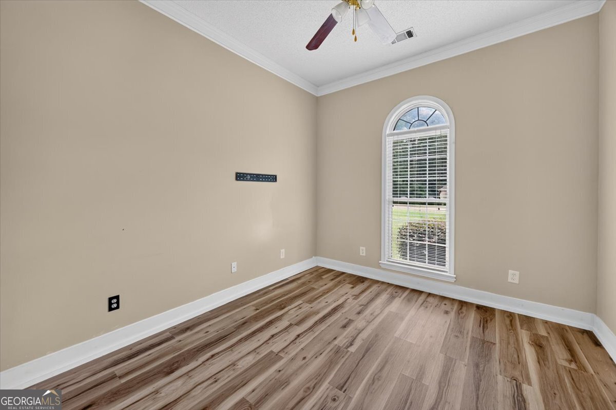 156 Henry Drive Gray GA 31032