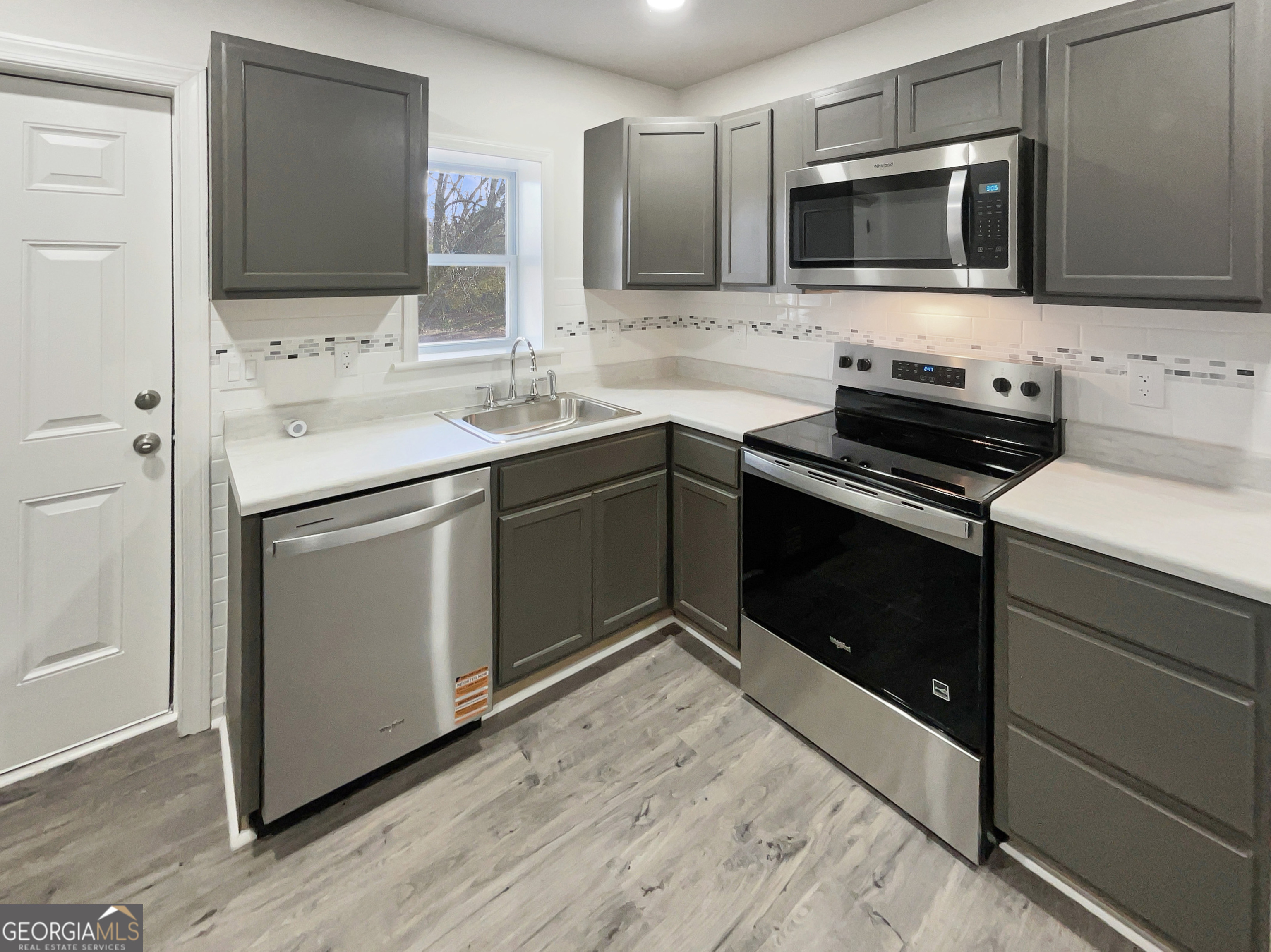 28 Elm Street Hampton GA 30228