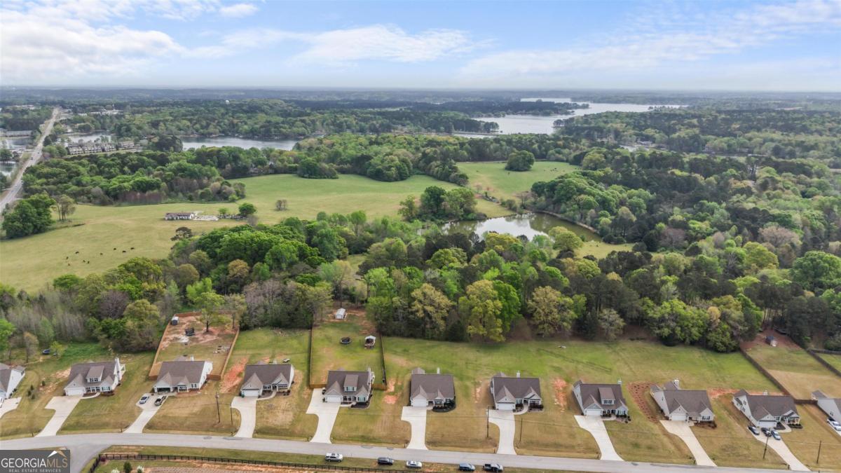187 Loch Way Eatonton GA 31024