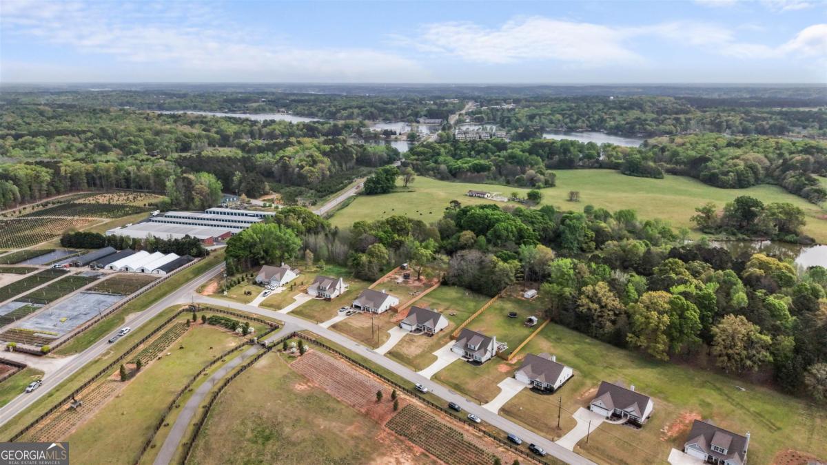 187 Loch Way Eatonton GA 31024