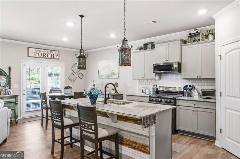 401 Valley View Circle Dallas GA 30132
