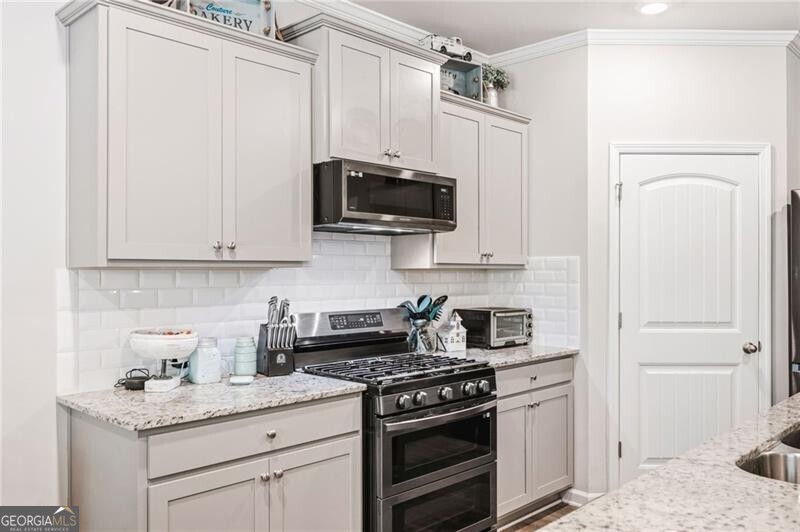401 Valley View Circle Dallas GA 30132