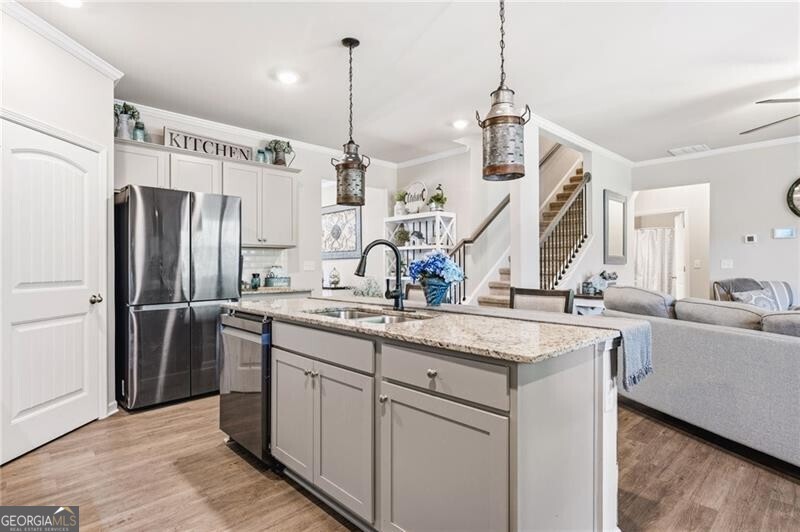 401 Valley View Circle Dallas GA 30132