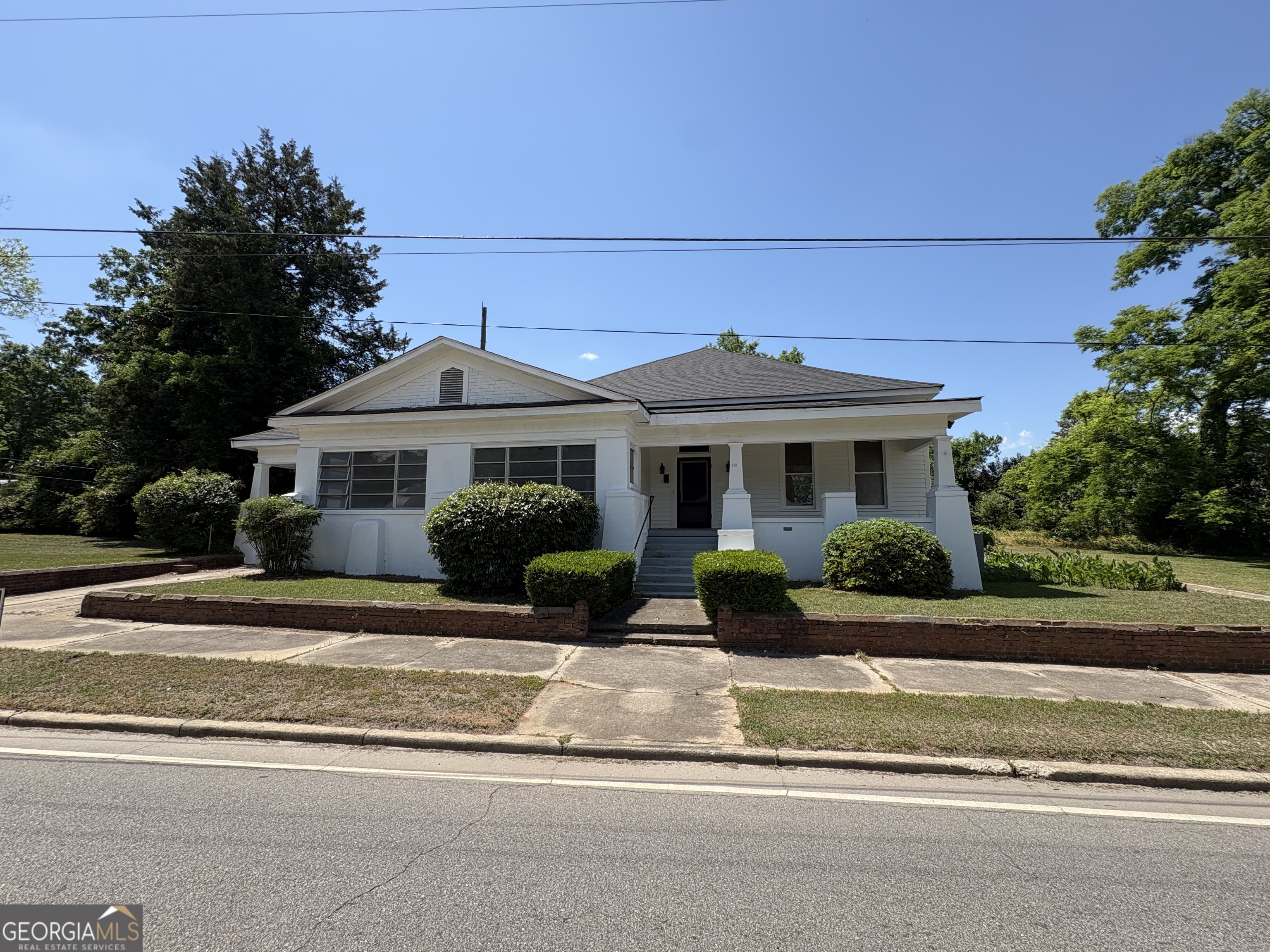 210 E Church Street Sandersville GA 31082