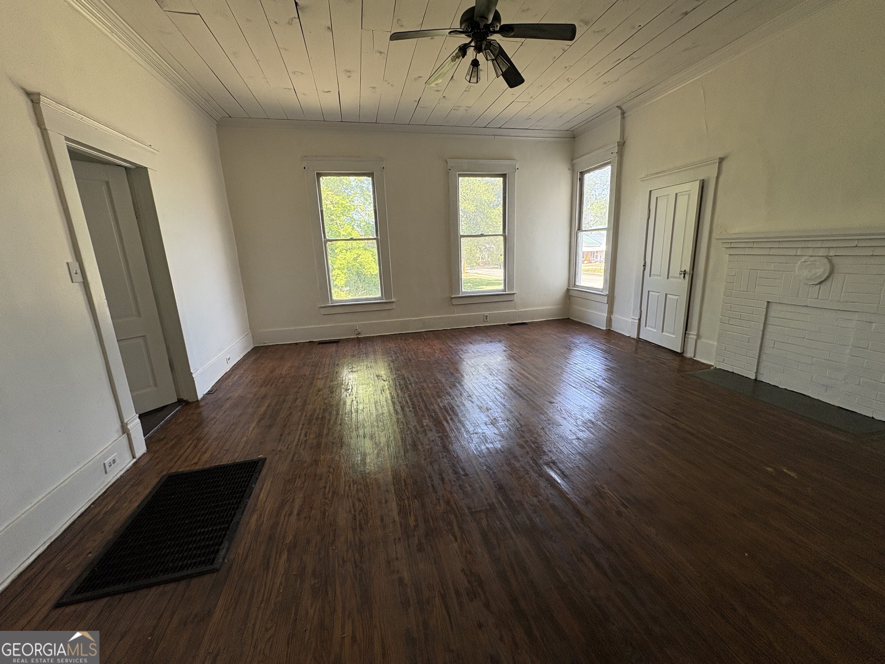 210 E Church Street Sandersville GA 31082