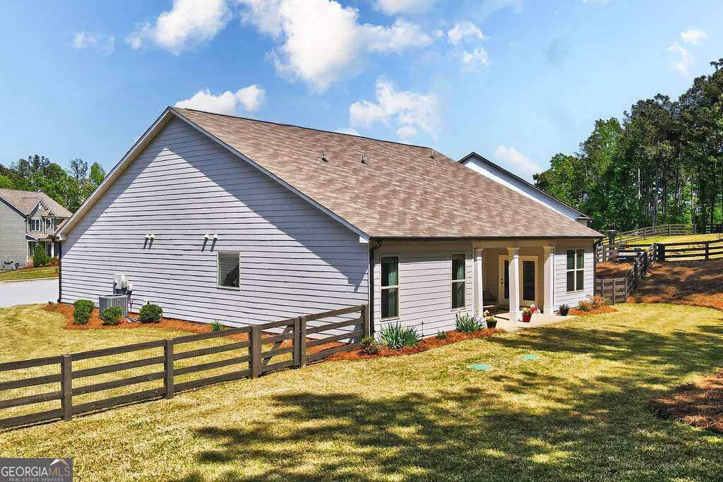280 Greystone Court Winder GA 30680