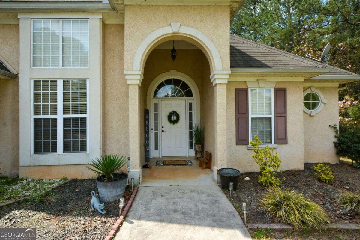 125 Verdon Hill Fayetteville GA 30215