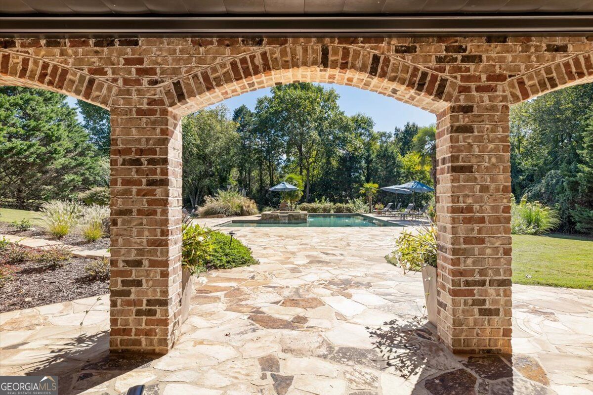 105 Old Cedar Lane Milton GA 30004