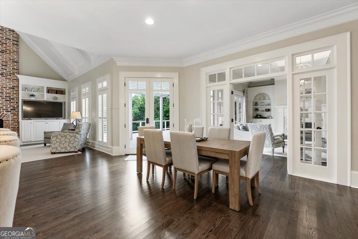 105 Old Cedar Lane Milton GA 30004