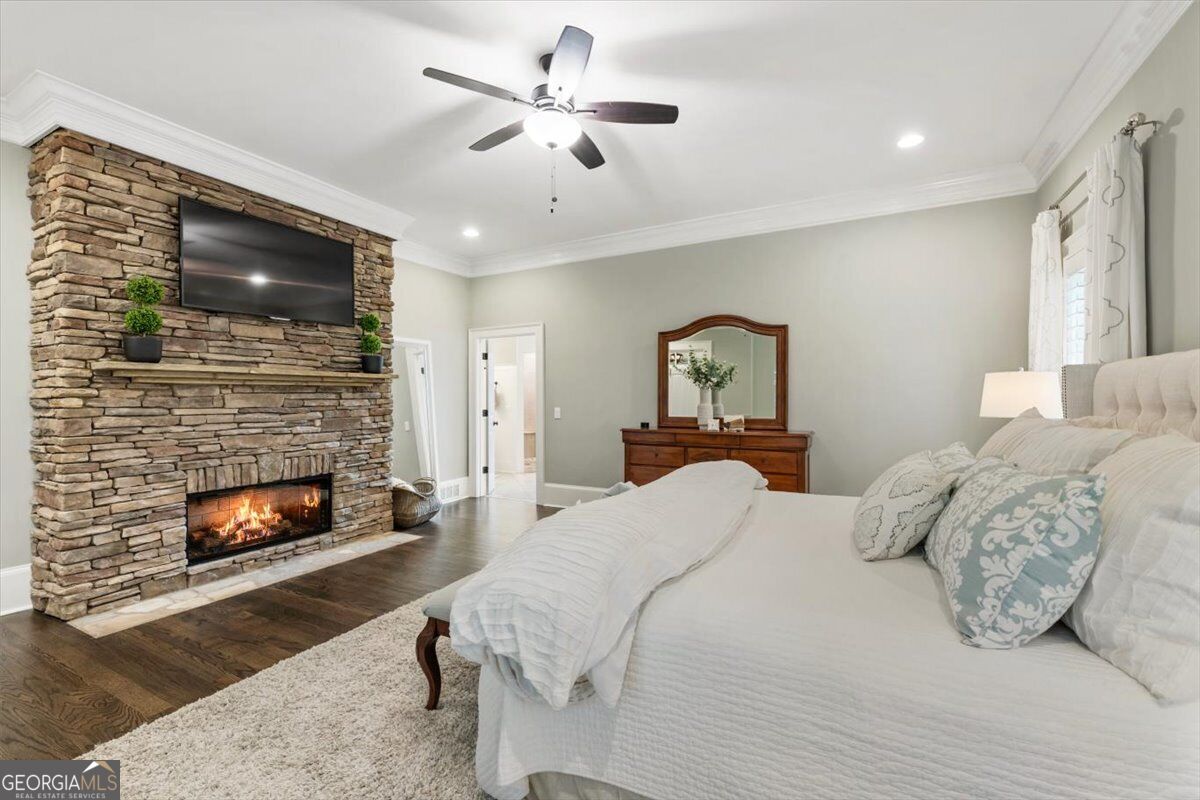 105 Old Cedar Lane Milton GA 30004