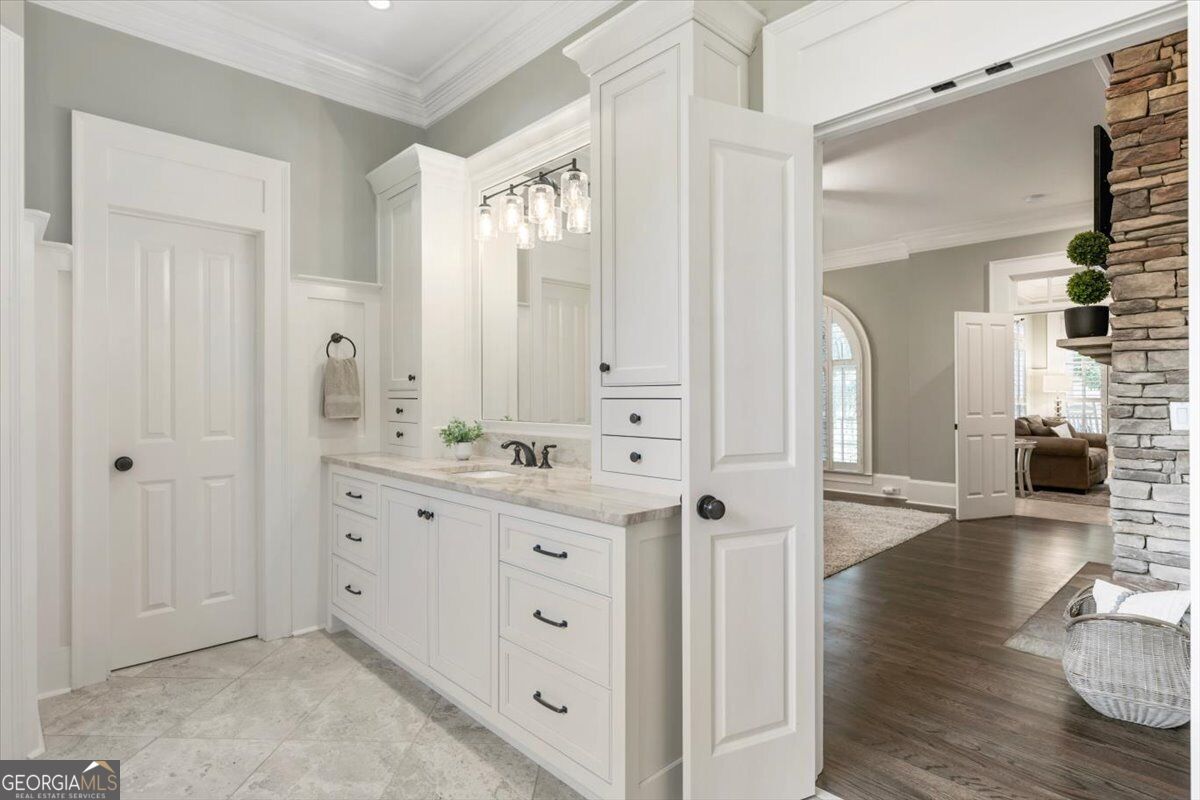 105 Old Cedar Lane Milton GA 30004