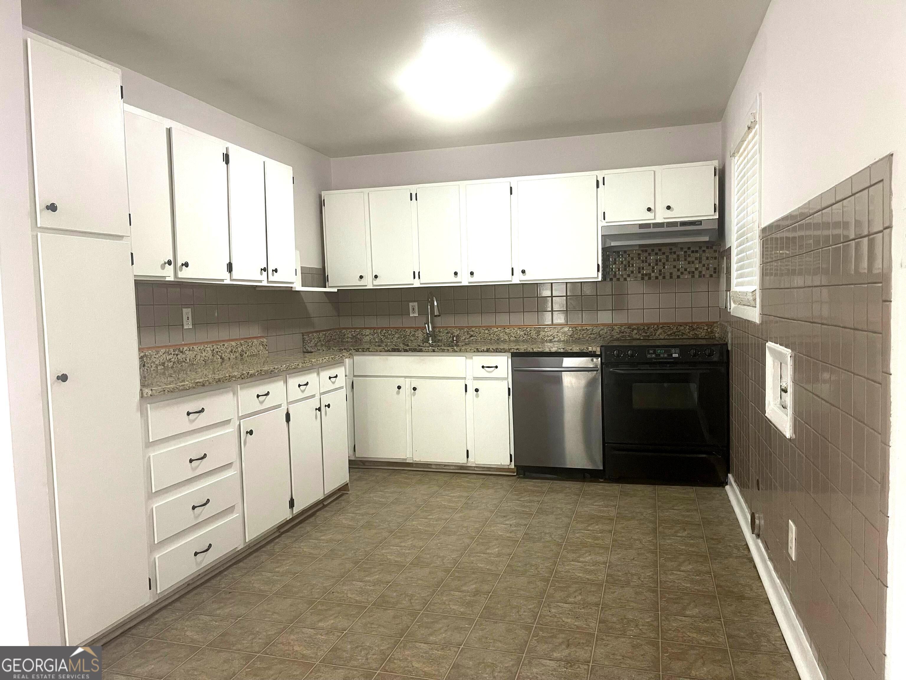 619 SE Inglewood Drive Smyrna GA 30080