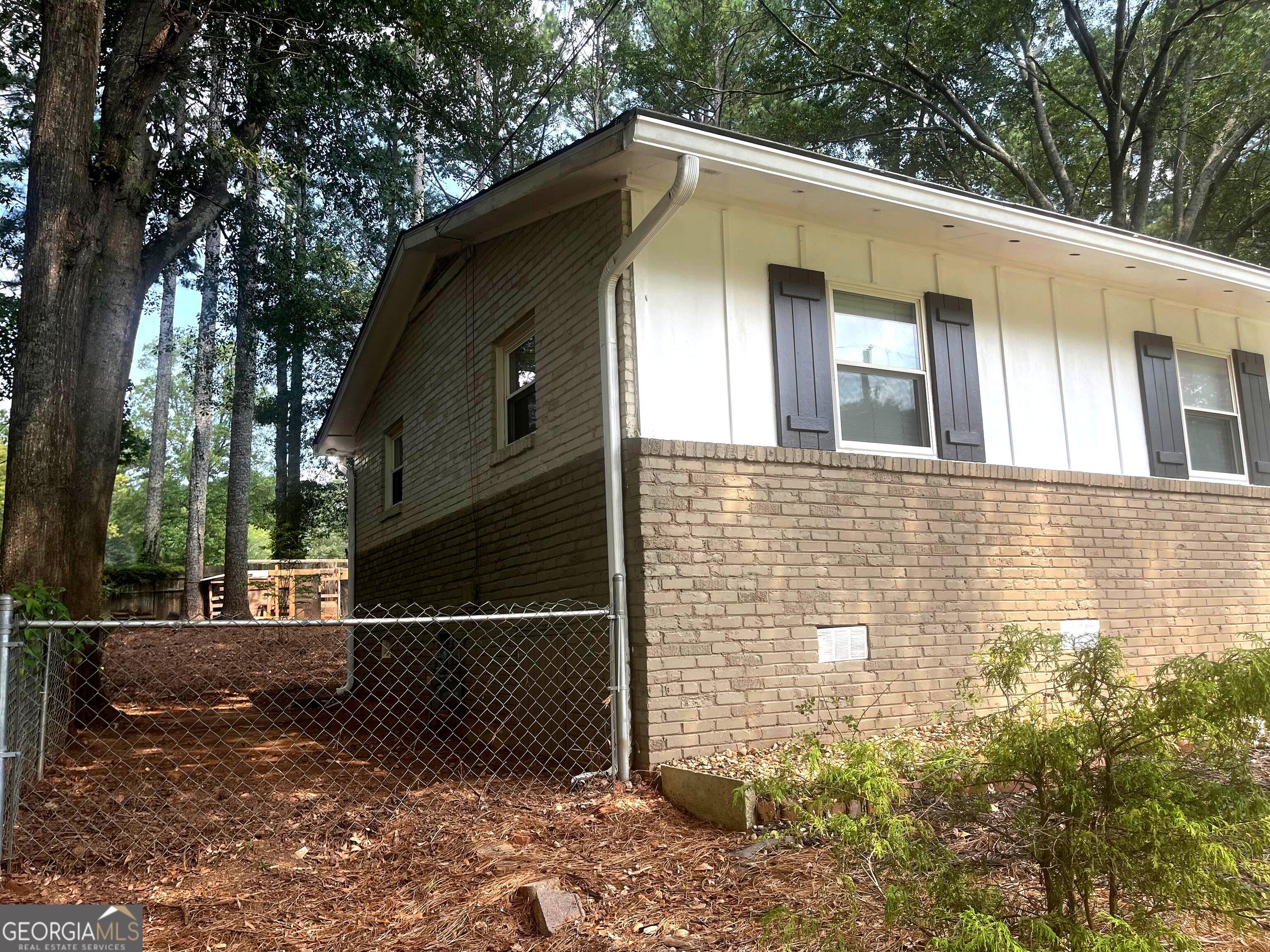 619 SE Inglewood Drive Smyrna GA 30080