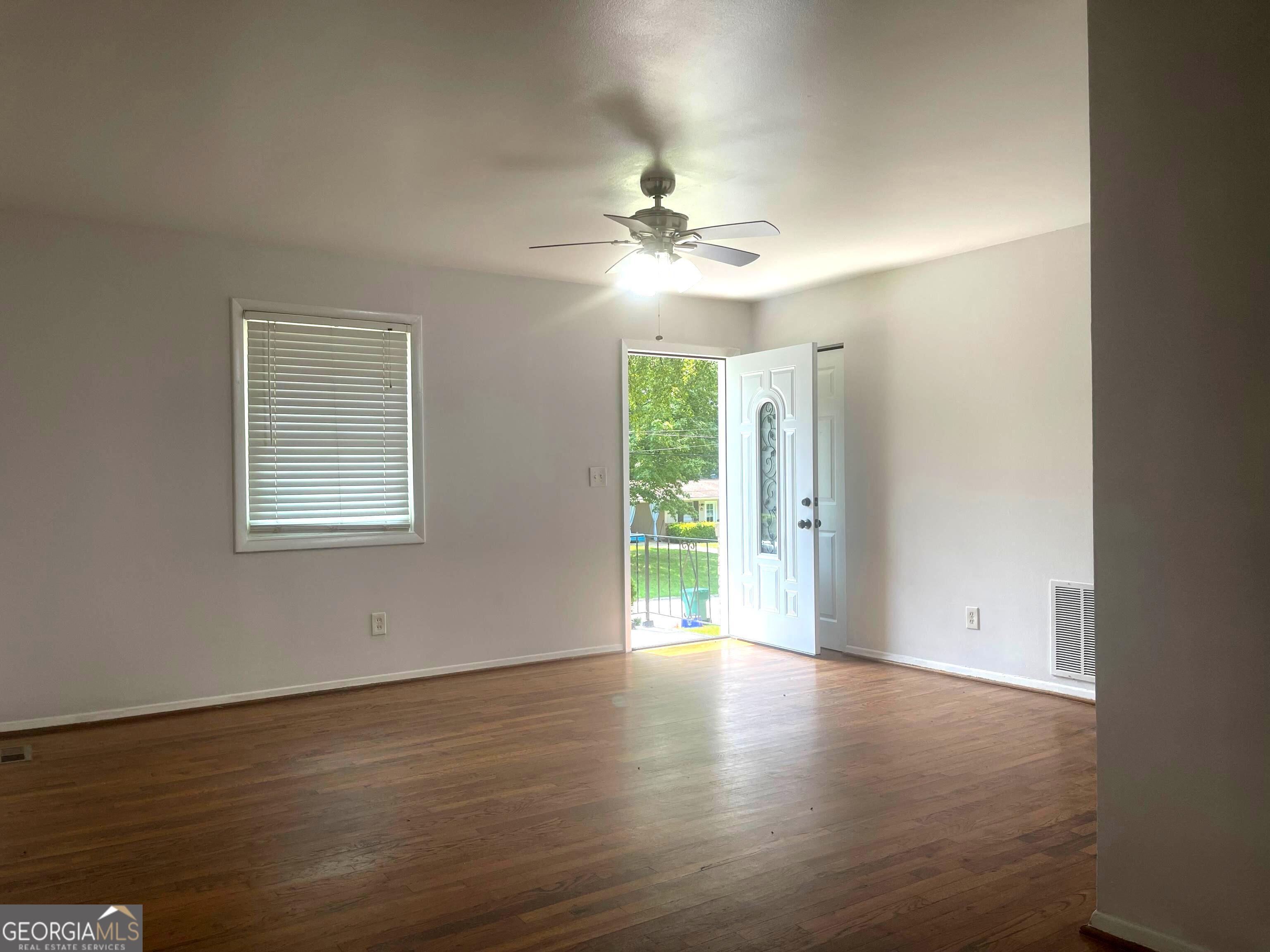 619 SE Inglewood Drive Smyrna GA 30080
