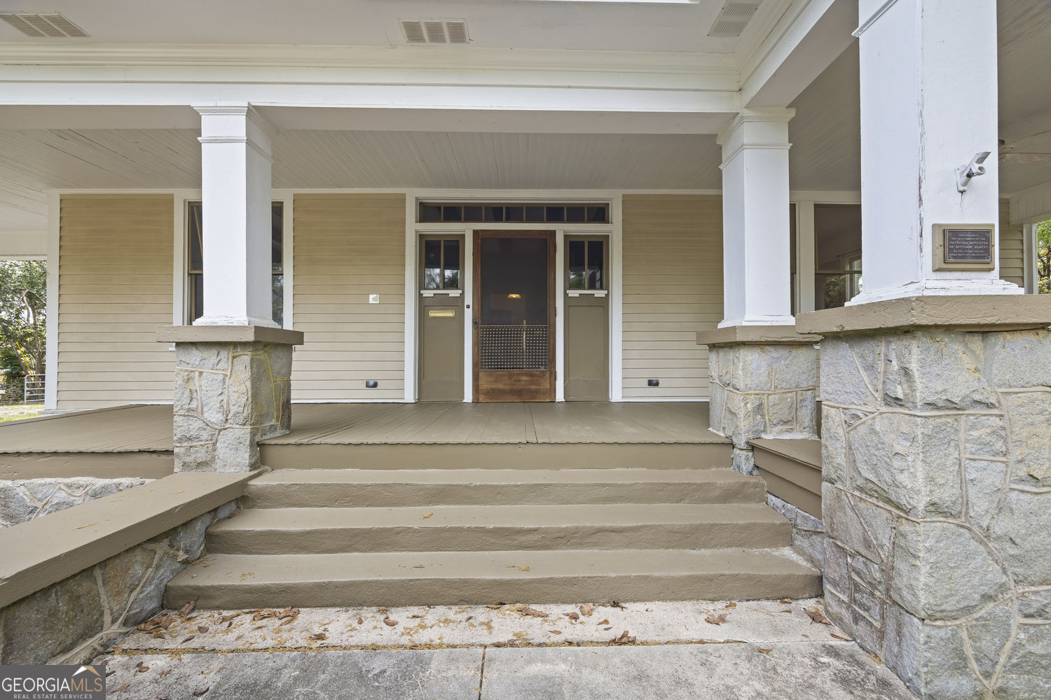 344 Hartwell Road Lavonia GA 30553