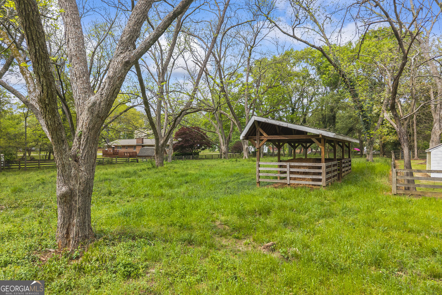 344 Hartwell Road Lavonia GA 30553