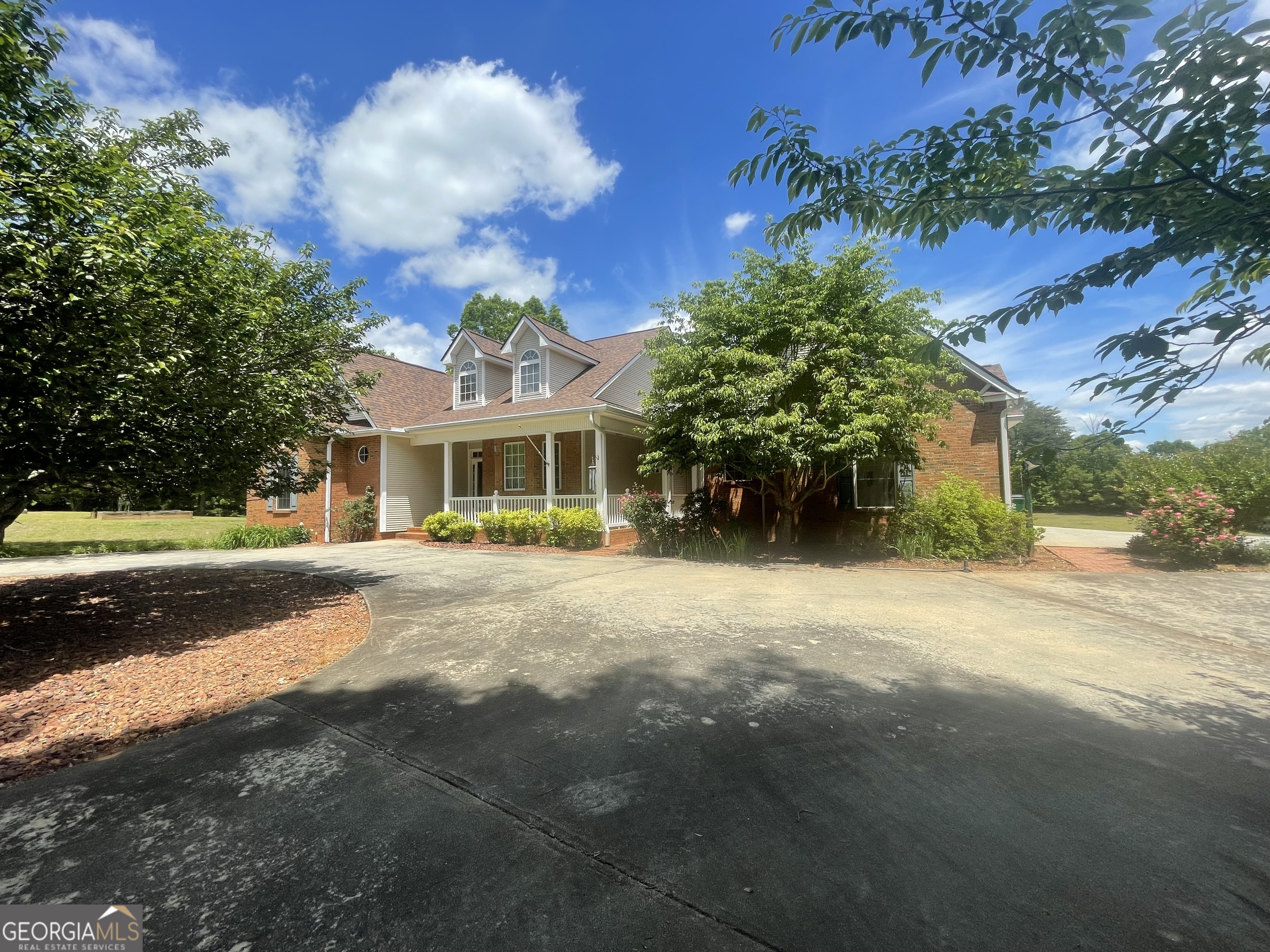 1545 Sam Bell Road Clarkesville GA 30523