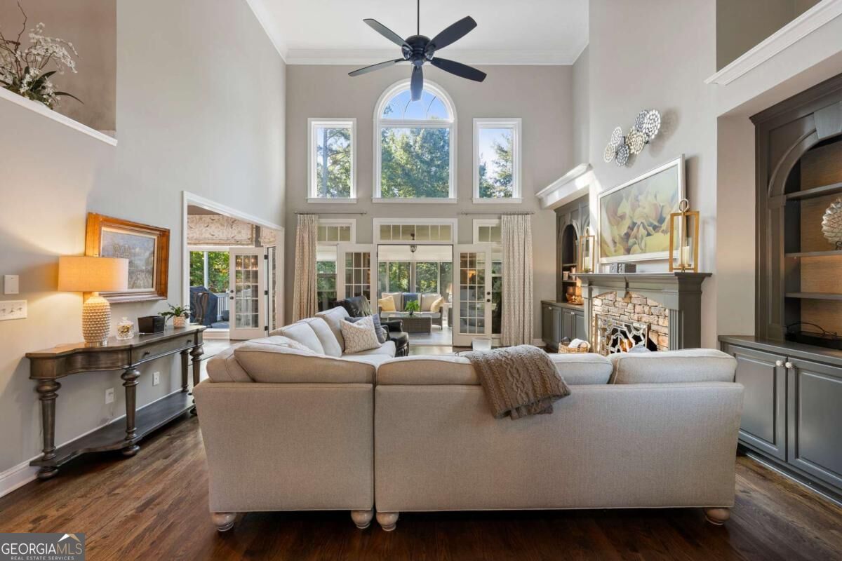 2057 Fairhill Lane NW Marietta GA 30064