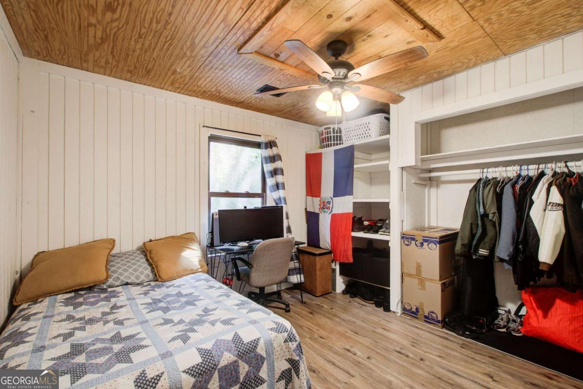 8176 E Highway 5 Whitesburg GA 30185