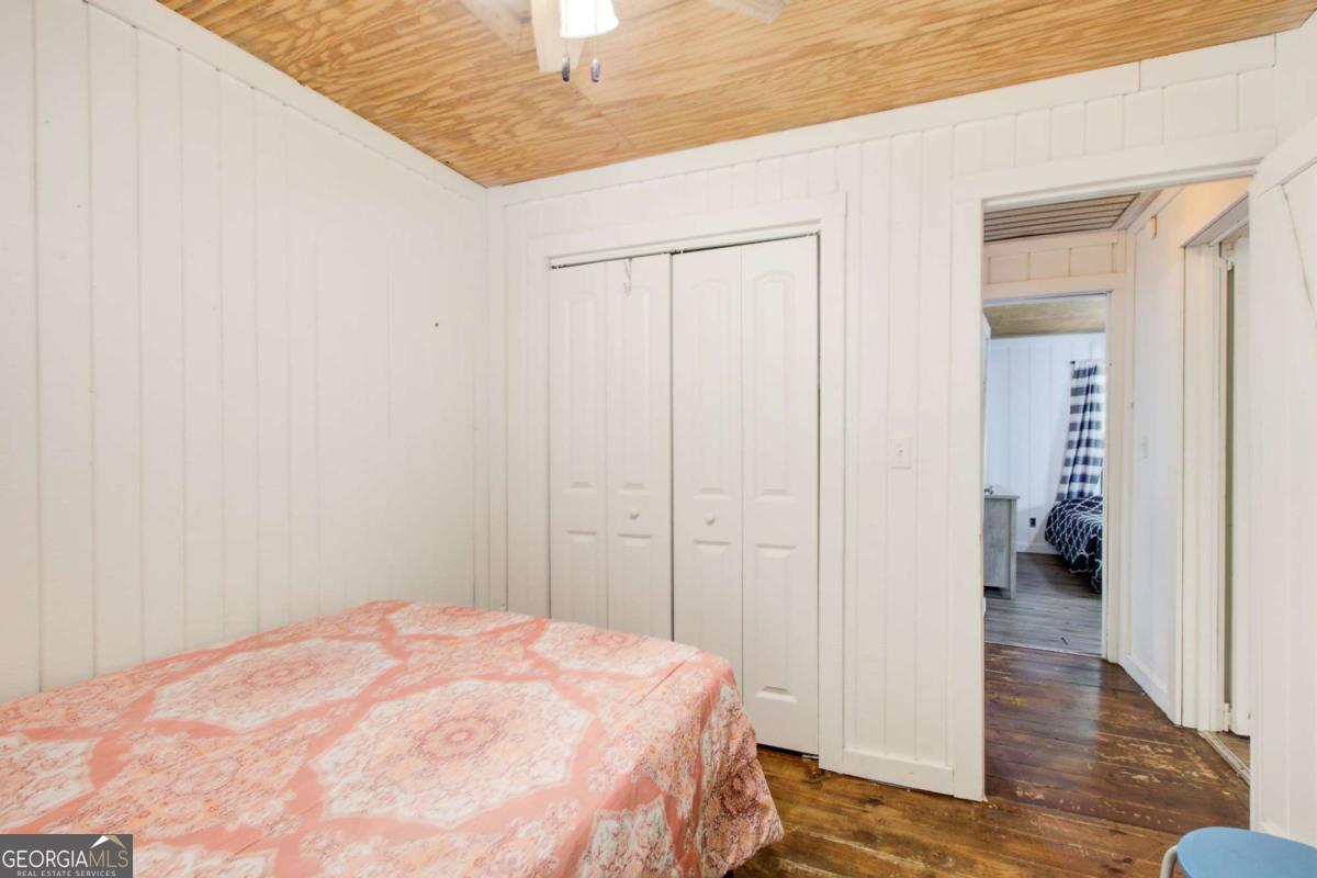8176 E Highway 5 Whitesburg GA 30185