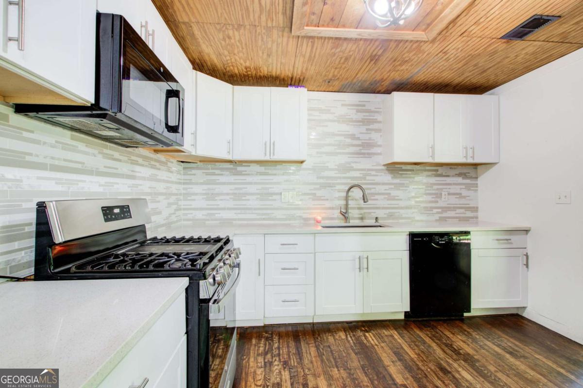 8176 E Highway 5 Whitesburg GA 30185