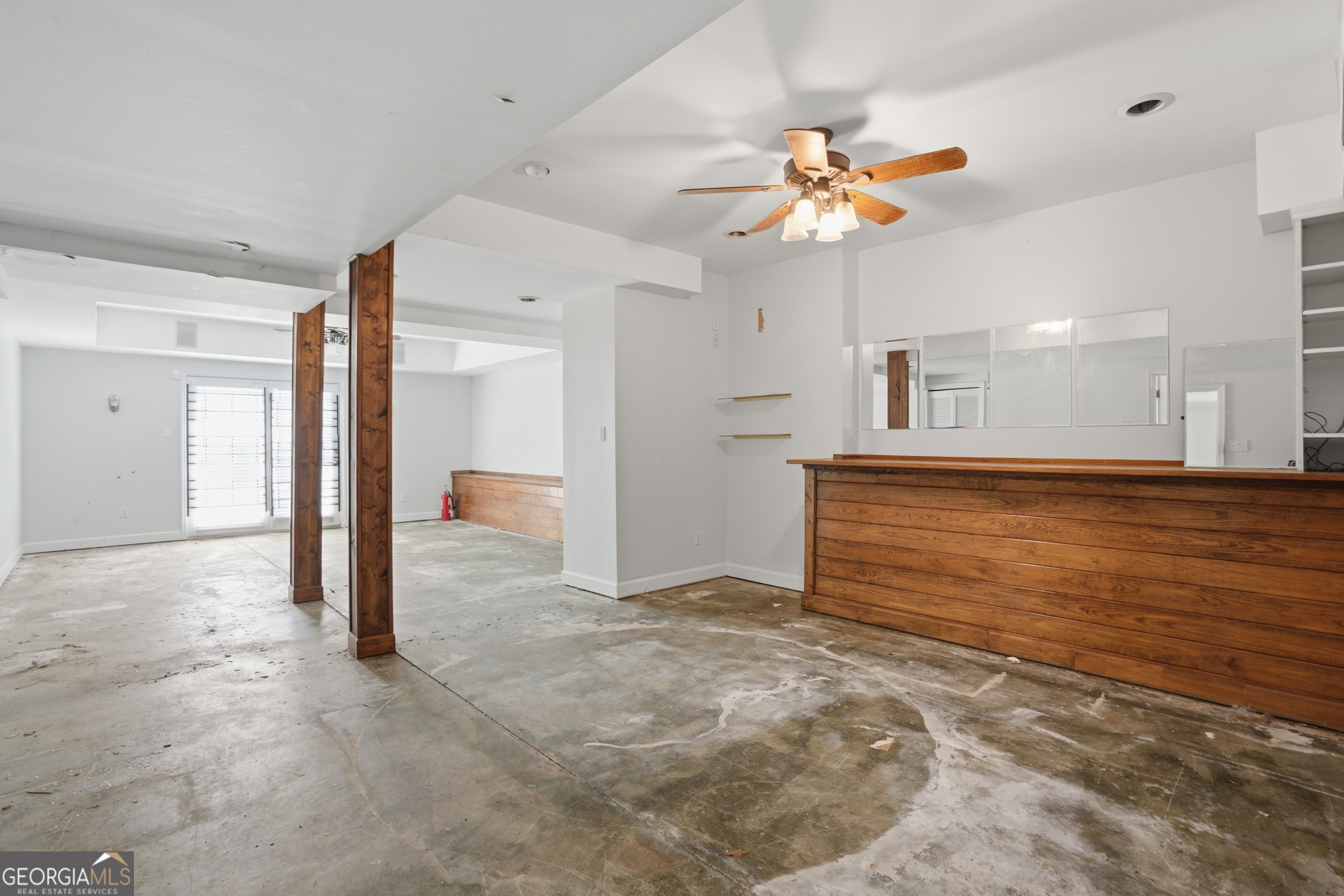 402 Emily Drive SW Lilburn GA 30047