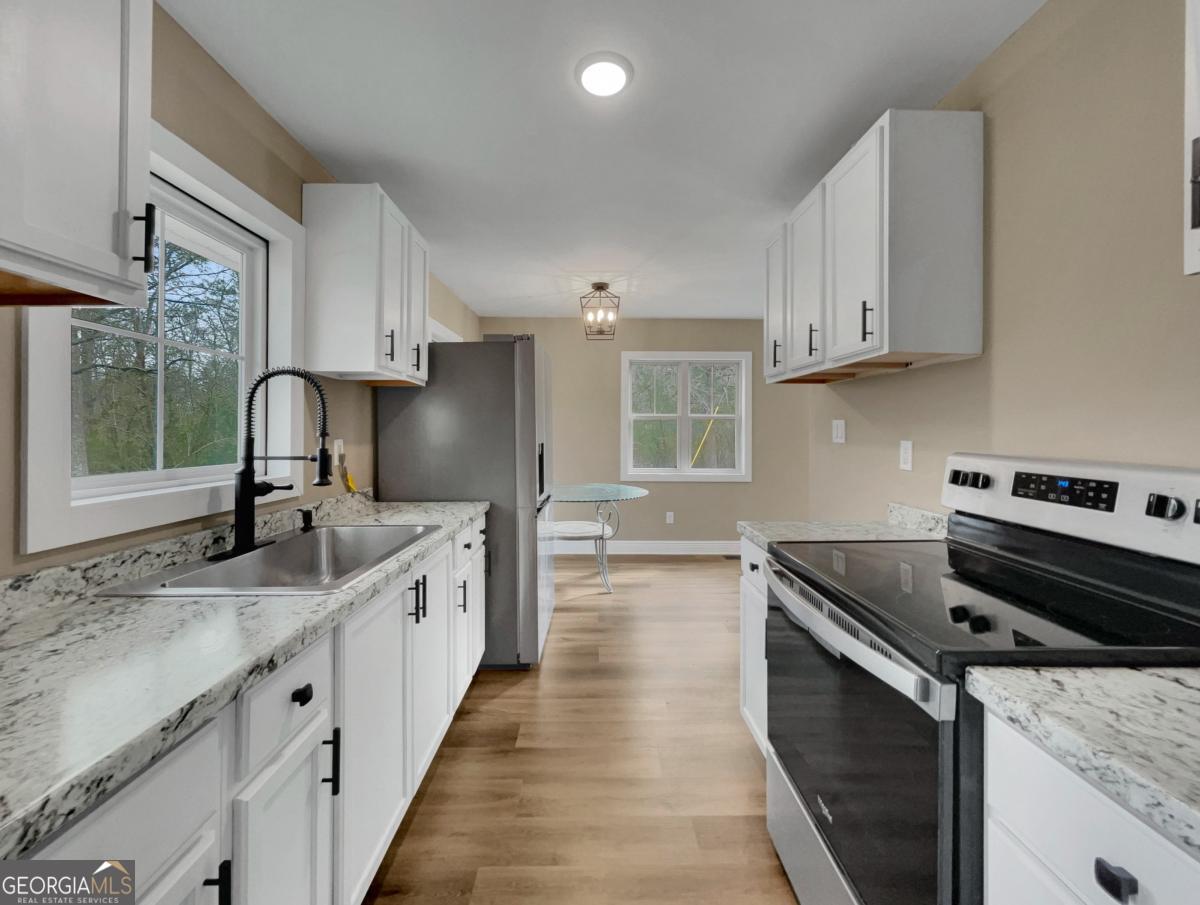 1271 Della Slaton Road Comer GA 30629