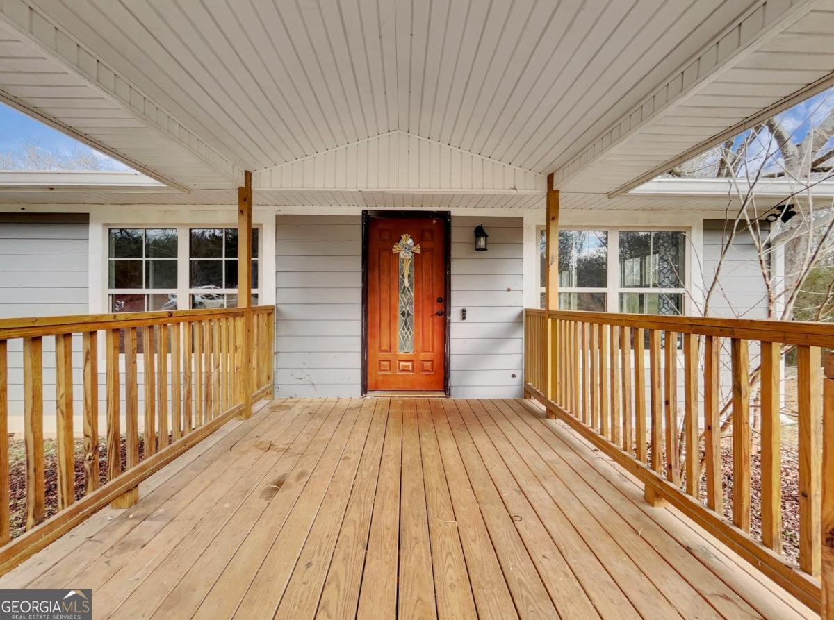 1271 Della Slaton Road Comer GA 30629