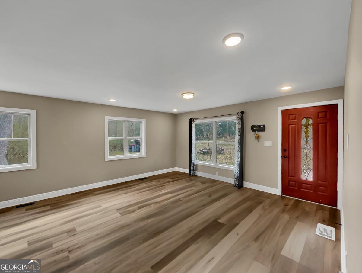 1271 Della Slaton Road Comer GA 30629