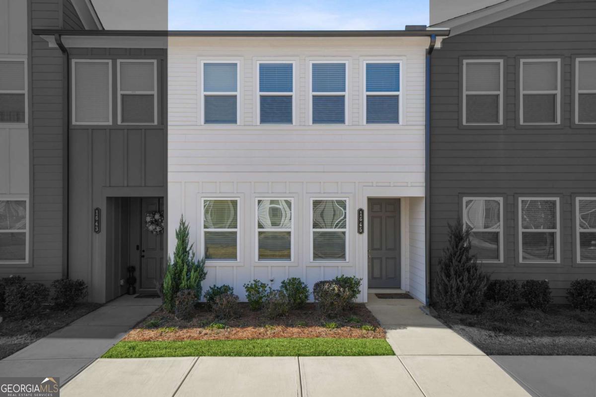 1645 Winpost Lane NW Atlanta GA 30318
