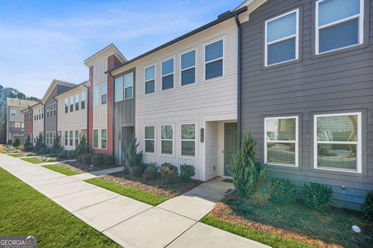 1645 Winpost Lane NW Atlanta GA 30318