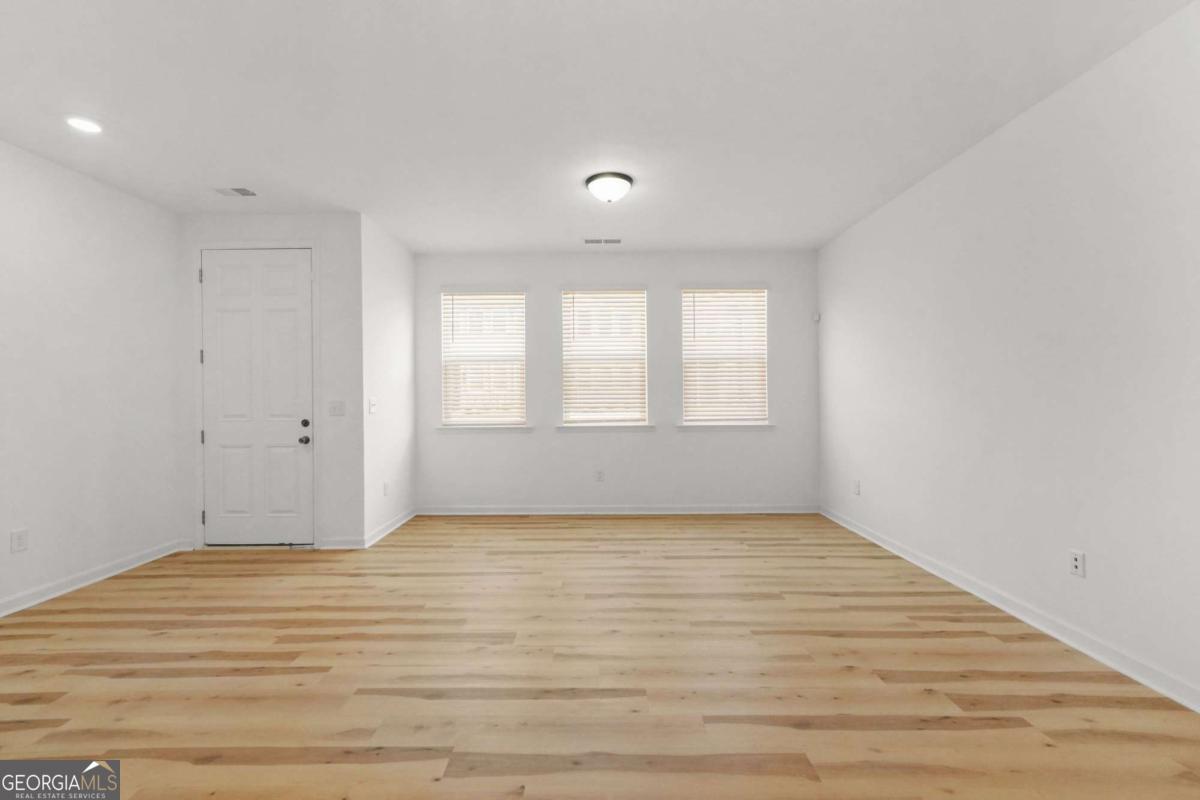 1645 Winpost Lane NW Atlanta GA 30318