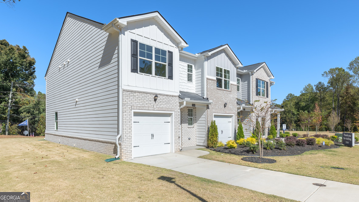 2064 Crossing Road Stone Mountain GA 30088