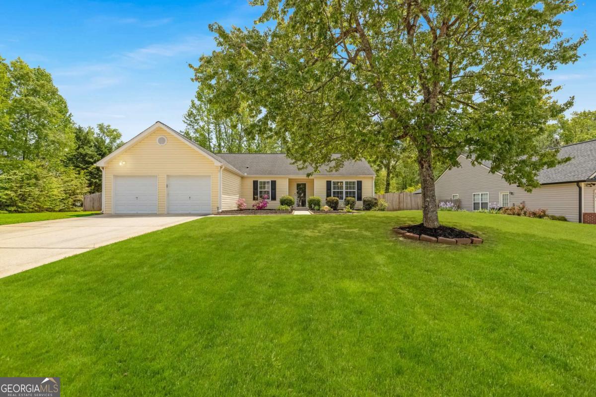 11 Fern Leaf Court Dallas GA 30157