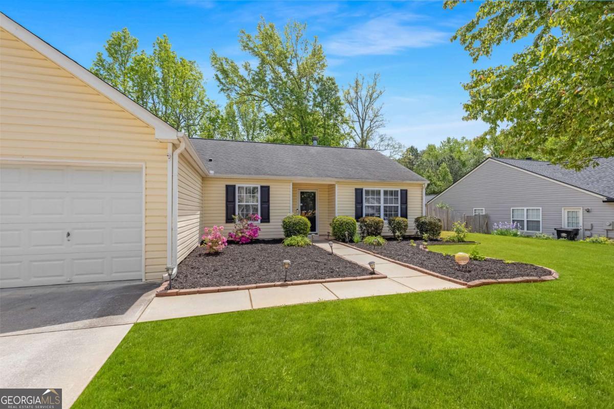 11 Fern Leaf Court Dallas GA 30157