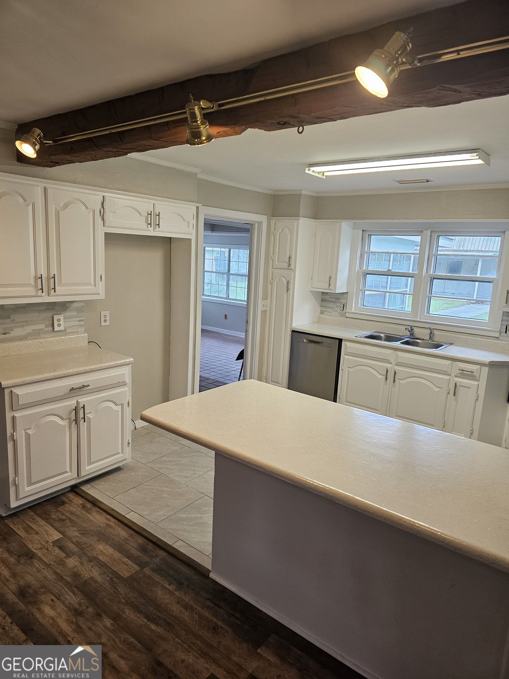 119 E Wacona Drive Waycross GA 31501