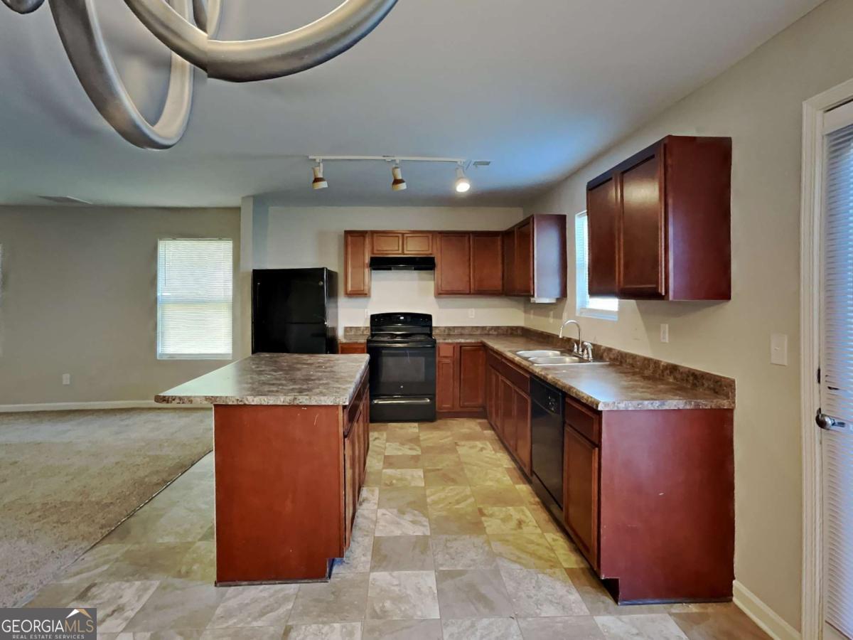 7585 Volion Parkway Fairburn GA 30213