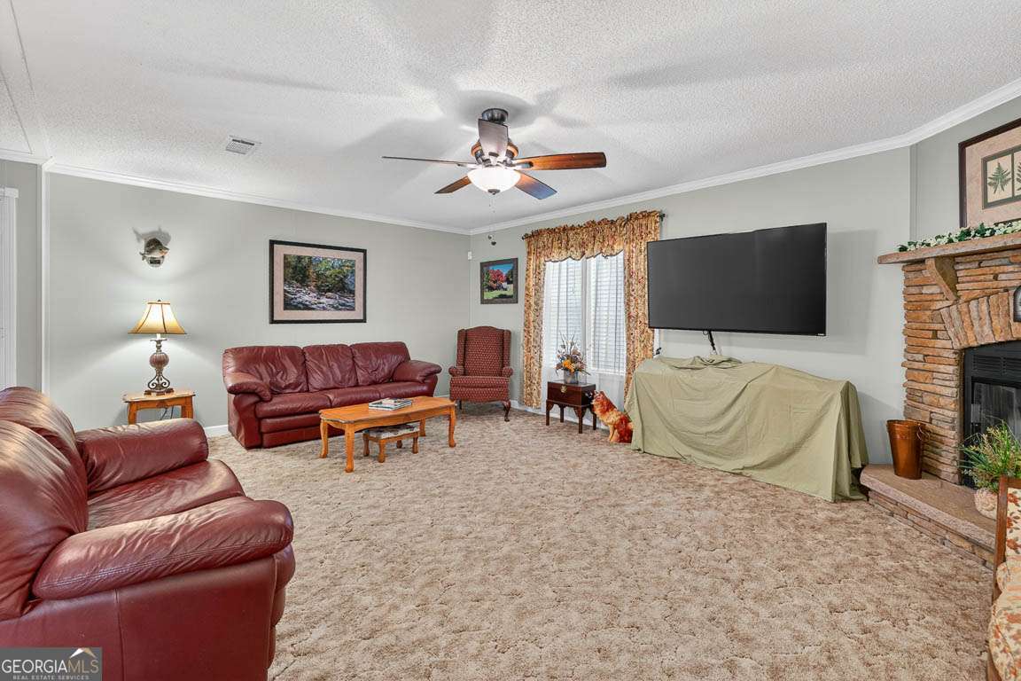 149 Dorothy Circle Waynesville GA 31566